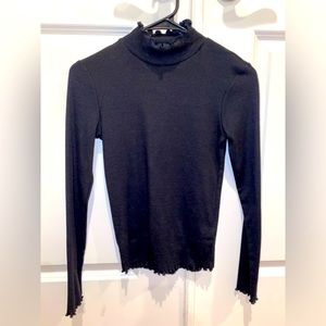 Black TopShop long sleeve top in perfect condition from nordstrom.